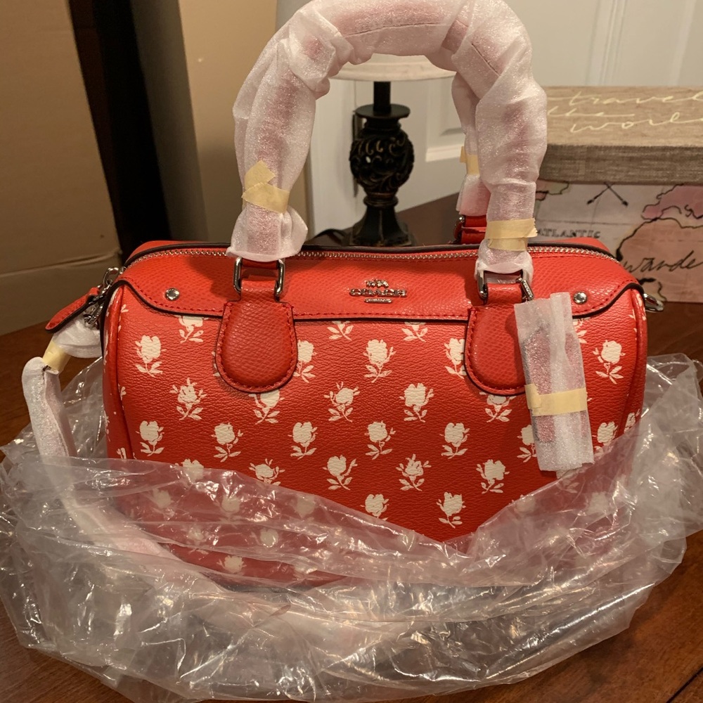Brand New Coach mini Bennett